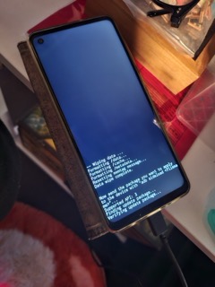 Hacking my phone! Installing LineageOS…